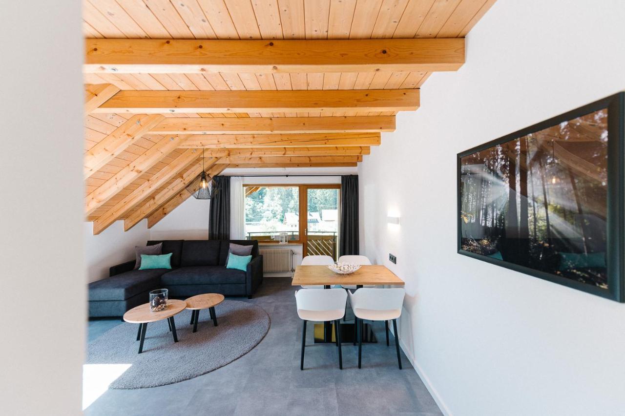Moderne 2 Zi.Fewo Blackforest Art Naehe Freiburg Simonswald Exteriör bild