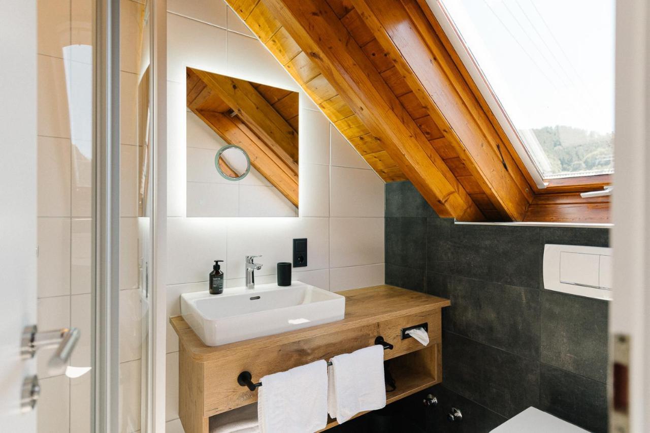 Moderne 2 Zi.Fewo Blackforest Art Naehe Freiburg Simonswald Exteriör bild